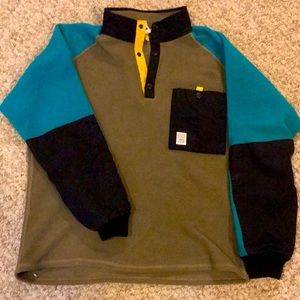 Topo design men’s fleece